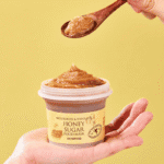 Skinfood Honey Sugar Food Nuplaunama Veido Kaukė - Image 2