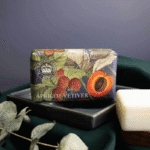 The English Soap company kietas muilas Apricot Vetiver - Image 2